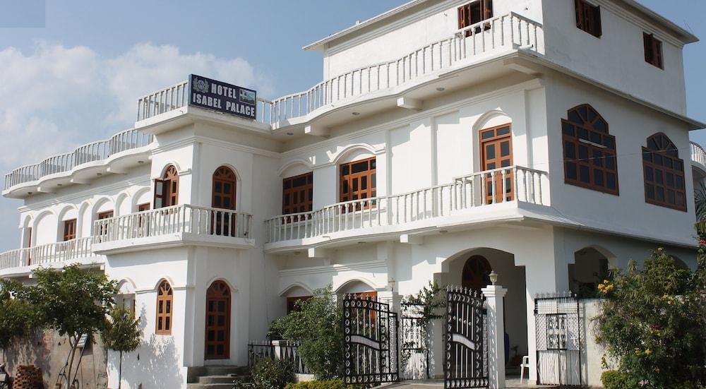 Hotel Isabel Palace Khajuraho Exterior photo