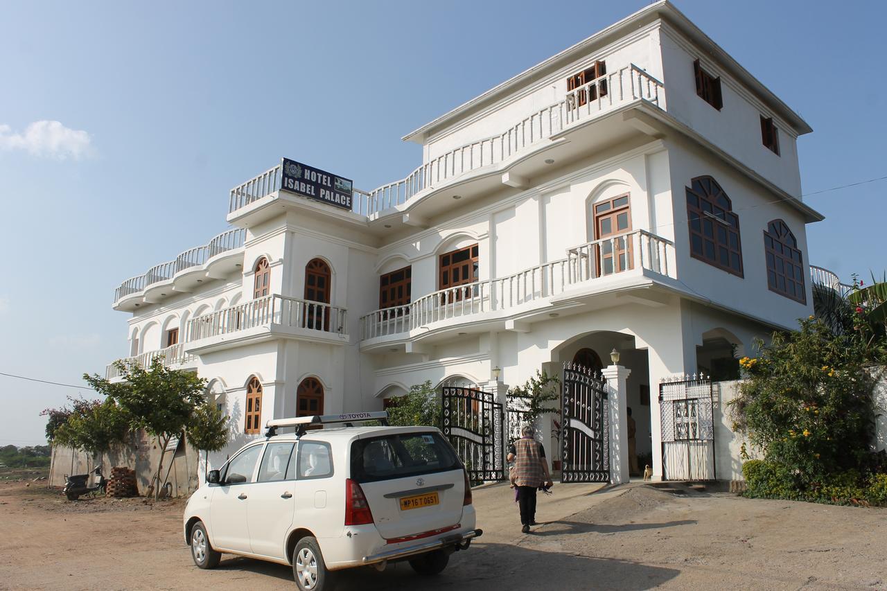 Hotel Isabel Palace Khajuraho Exterior photo